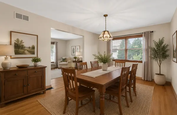 7305 Summit RD, Darien, IL 60561