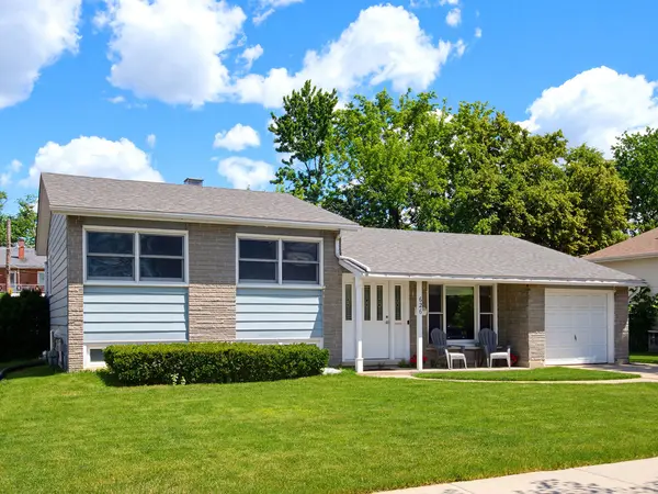626 Debra DR, Des Plaines, IL 60016
