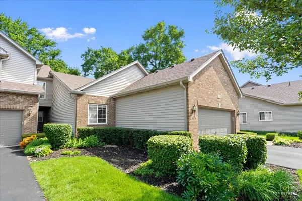 1308 Dancing Bear LN, Elgin, IL 60120
