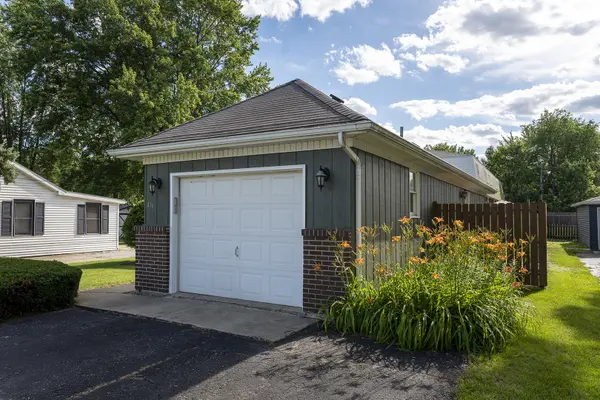 416 S Ben ST, Plano, IL 60545