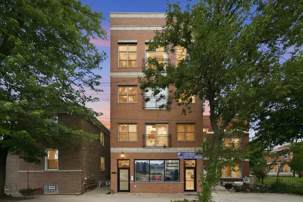 832 W 36TH ST #4, Chicago, IL 60609