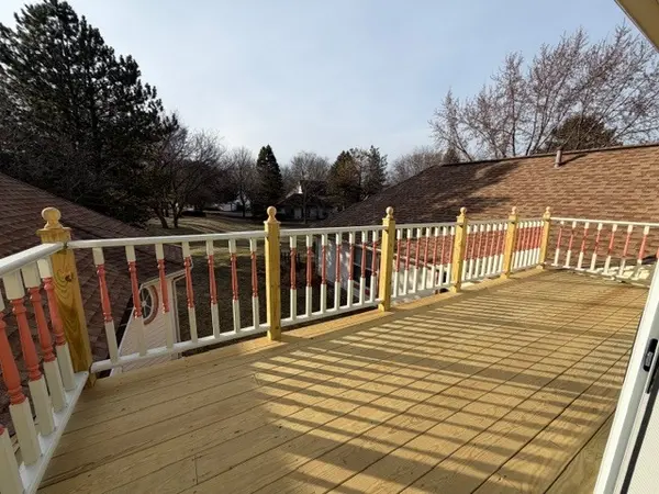 745 Regina CT #745, Woodstock, IL 60098
