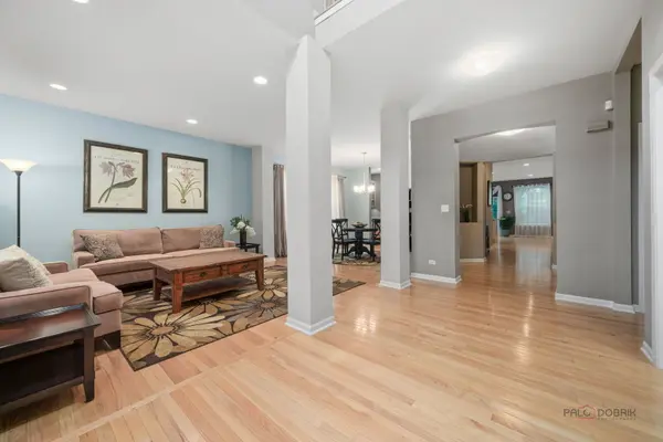 4501 W WESTCHESTER LN, Libertyville, IL 60048