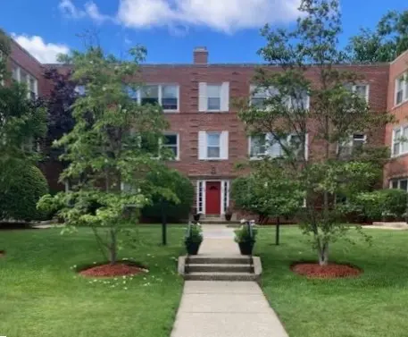 800 Oakton ST #2,  Evanston,  IL 60202