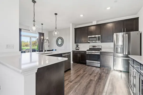 16316 S Wheatgrass ST, Lockport, IL 60441