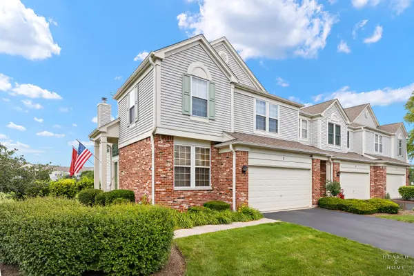 1 Parkside CT, Algonquin, IL 60102