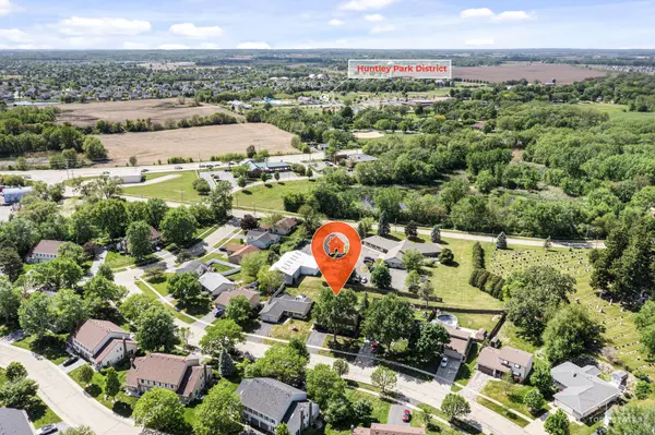 11716 Davey DR, Huntley, IL 60142