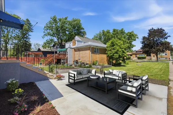 1105 Dunlop AVE, Forest Park, IL 60130