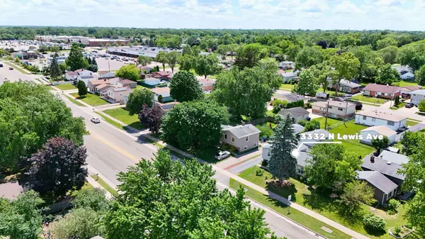 3332 N Lewis AVE, Waukegan, IL 60087