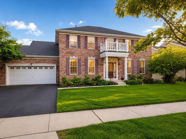 343 Copper Springs LN, Elgin, IL 60124
