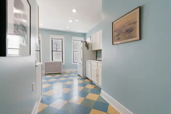1728 W Leland AVE #3W, Chicago, IL 60640