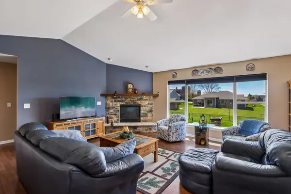347 Homestead DR, Twin Lakes, WI 53181