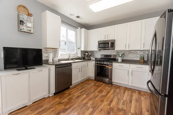 110 Terra Firma LN, Volo, IL 60020