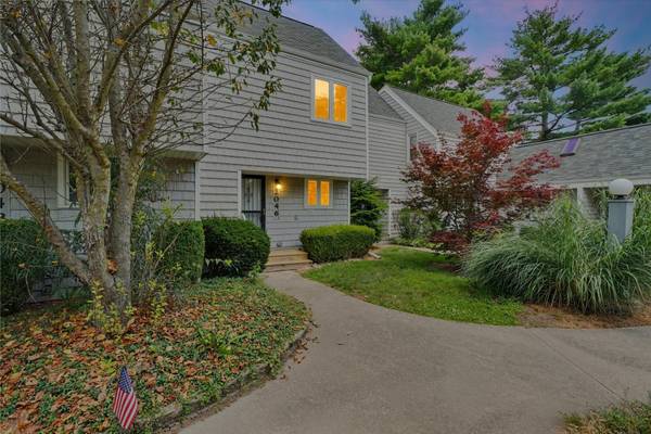 2046 BLACKTHORN DR #2046, Champaign, IL 61821