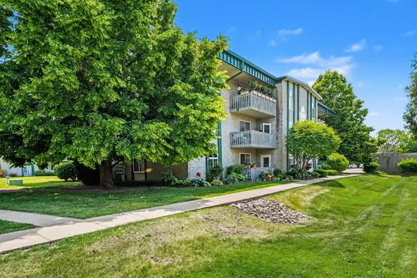 2899 Heritage DR #3B, Joliet, IL 60435
