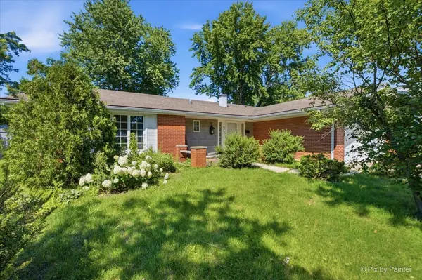 23W222 Westchester CT, Glen Ellyn, IL 60137