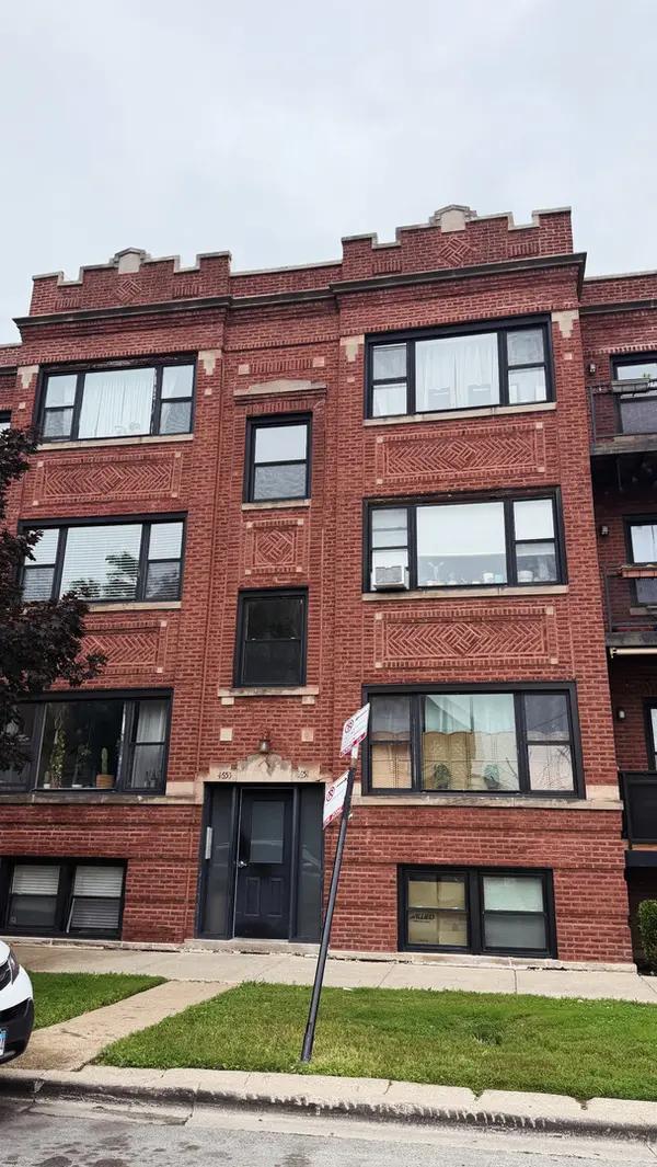 4655 N Spaulding AVE #2, Chicago, IL 60625
