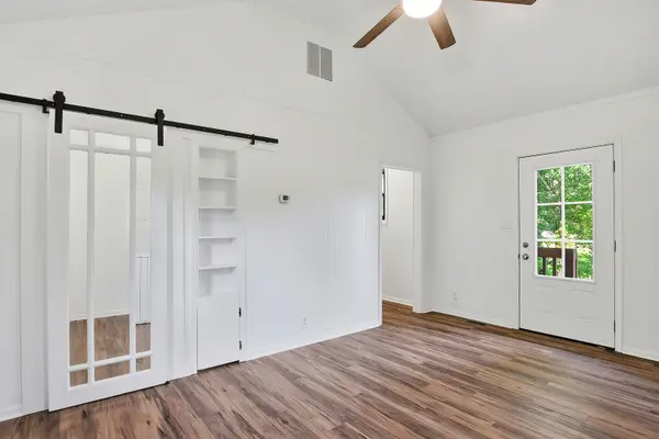 N1543 Orchid DR, Bloomfield, WI 53128