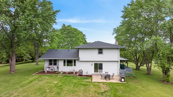 7144 N Crestview RD, Stillman Valley, IL 61084