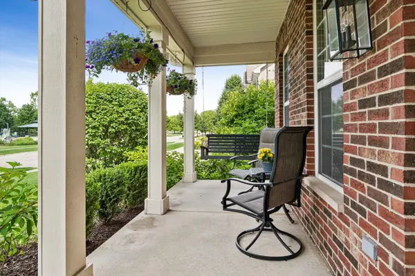 2309 River Hills LN, Bolingbrook, IL 60490