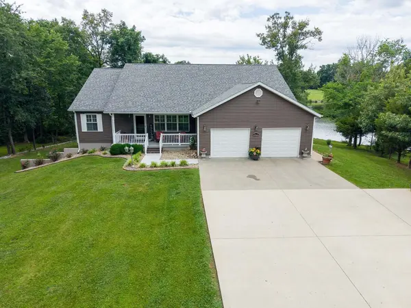 10829 Clubview CT, Benton, IL 62812