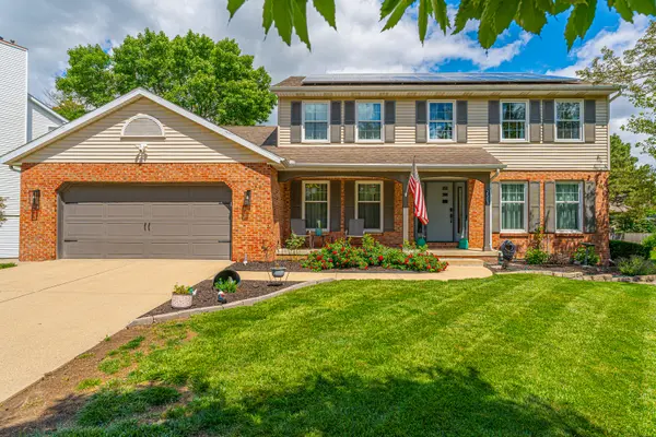 2503 Blarney Stone LN, Bloomington, IL 61704