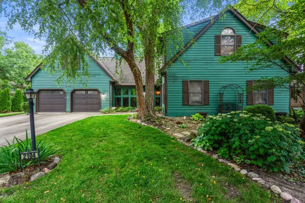 2104 Doubletree LN, Champaign, IL 61822