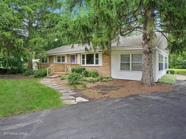 526 67th PL, Willowbrook, IL 60527
