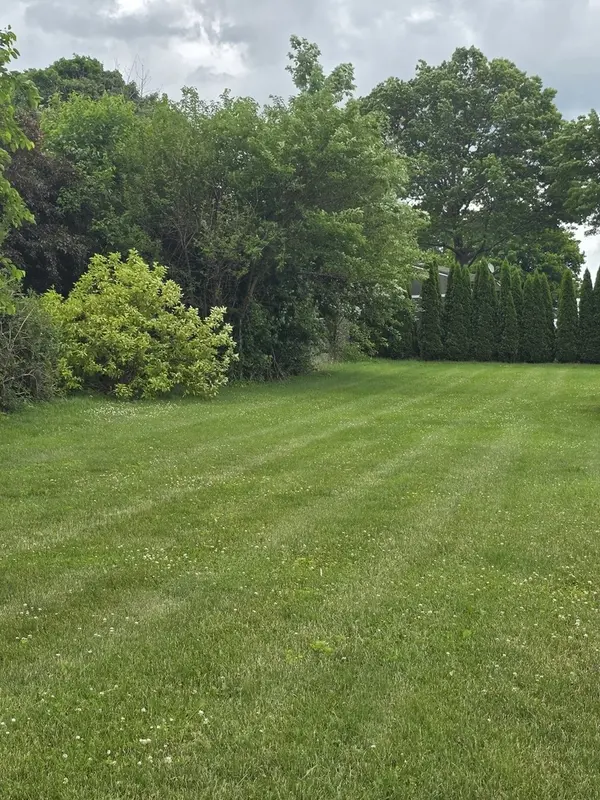 980 S Bell School RD, Rockford, IL 61108