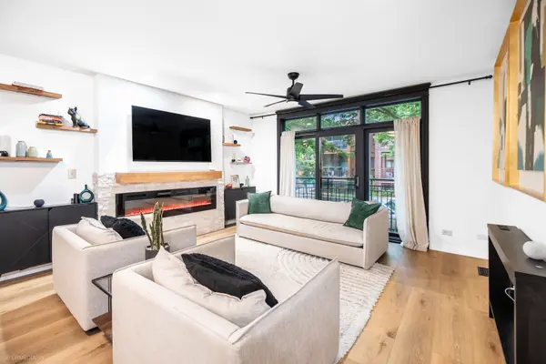 1425 W Fillmore ST #1, Chicago, IL 60607
