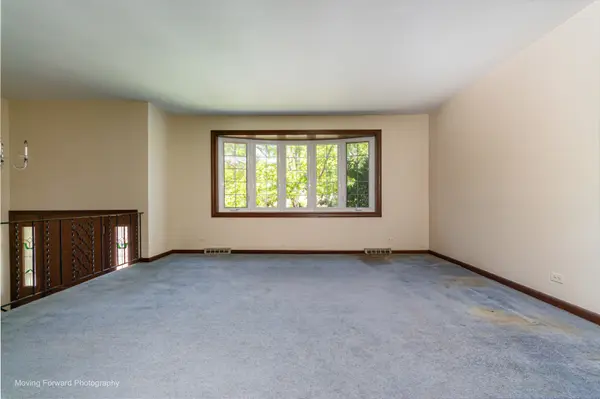 8807 Beechnut RD, Hickory Hills, IL 60457