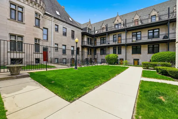 4938 S Drexel BLVD #210, Chicago, IL 60615