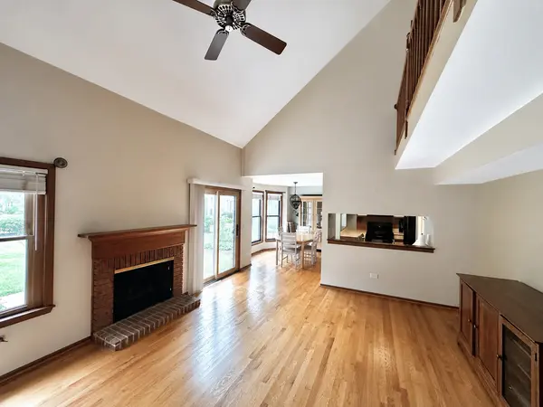 2807 Brighton CT, Westchester, IL 60154