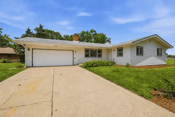70 Mary Ln CT, Crystal Lake, IL 60014