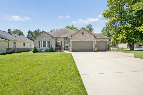 189 W Cermak RD, Braidwood, IL 60408