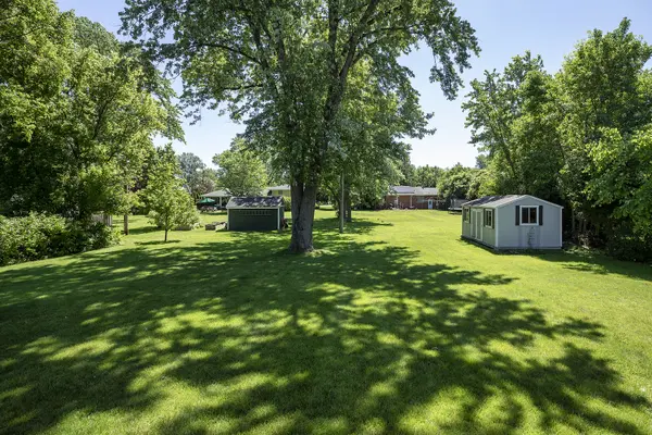 249 Spruce RD, Northbrook, IL 60062