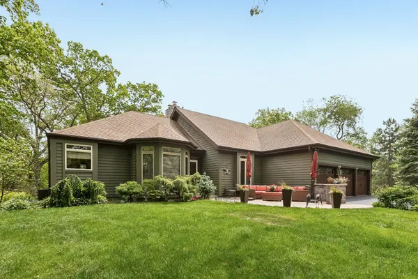 26073 W Laurel CT, Wauconda, IL 60084