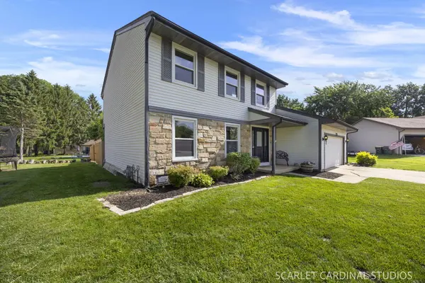 30W254 Bedford LN, Warrenville, IL 60555