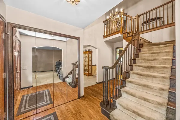 24656 S Willow Brook TRL, Crete, IL 60417