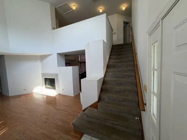 42 W Tall Grass CT, Round Lake Beach, IL 60073