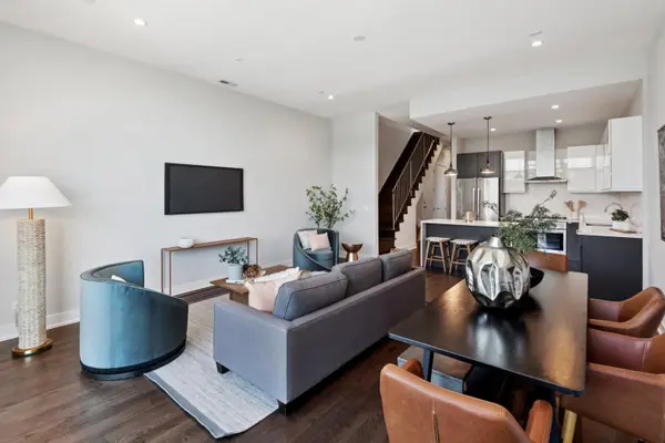854 N May ST #3N, Chicago, IL 60642