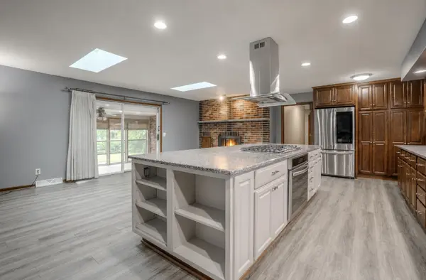 3 Golfview PL, Dekalb, IL 60115