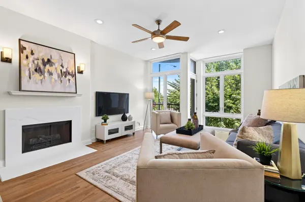 1330 W Hubbard ST #2, Chicago, IL 60642