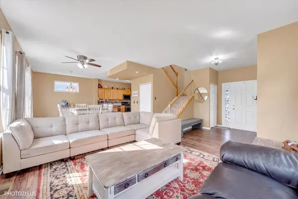 3111 GLORIA LN #3111, Joliet, IL 60435