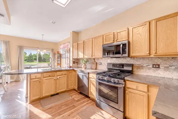 3111 GLORIA LN #3111, Joliet, IL 60435