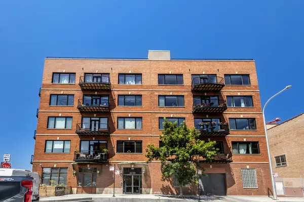 1152 W Fulton ST #4D, Chicago, IL 60607