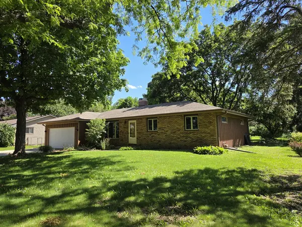 4463 ADELE ST, Roscoe, IL 61073