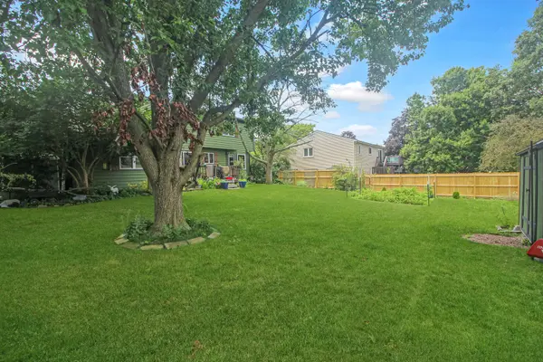 103 Buttercup WAY, Bloomington, IL 61704