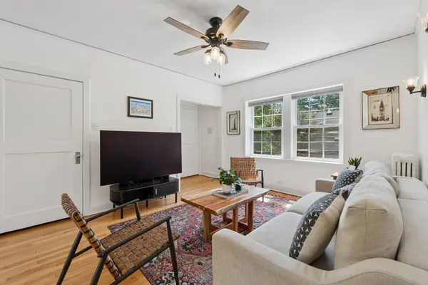 1101 Merrill ST #M1, Winnetka, IL 60093