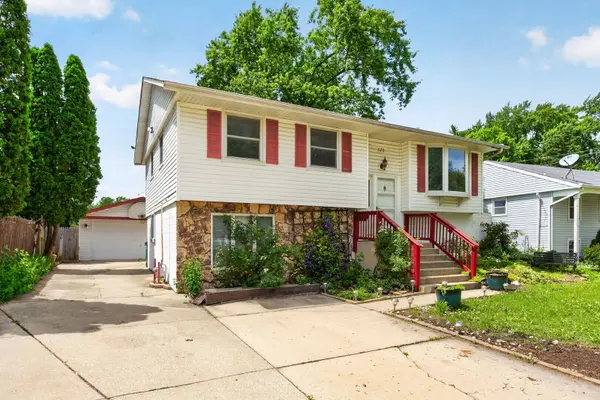 320 Hemlock AVE, Romeoville, IL 60446